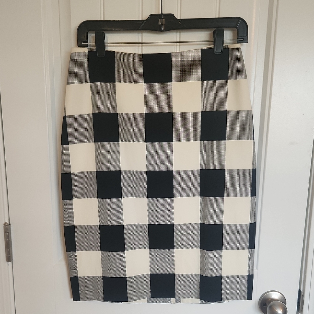 Talbots Black and Cream Checkered Pencil Skirt